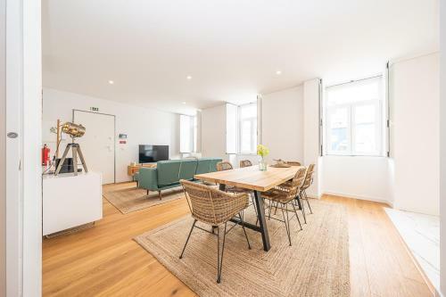Apartamento Situado Na Zona Costeira Da Cidade