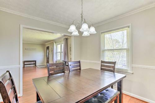 Lovely Lawrenceville Getaway With Private Yard!