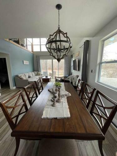 New! Lake House Retreat With Private Dock, Kayaks & Firepit