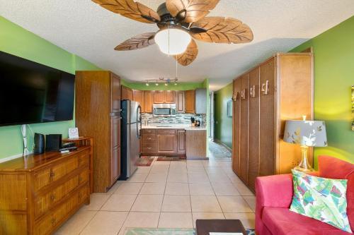 Apartamento Outstanding Oceanfront Studio - Kona Islander Inn Condos Condo