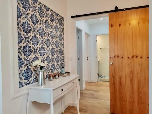 Two Bedroom Apartment With Porto?s Panoramic View