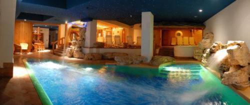 Notre Maison Hotels-chalets De Tradition