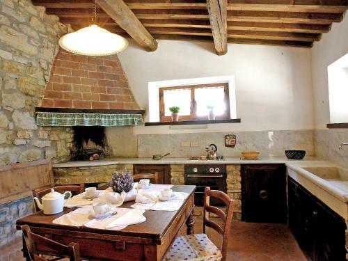 Holiday Home Casa Del Boscaiolo Monteverdi Marittimo
