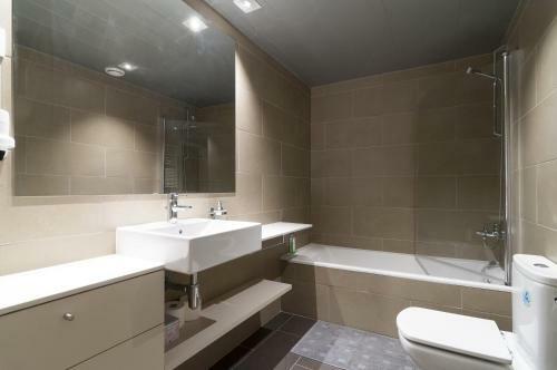 Barcelona Fira Vina Apartment