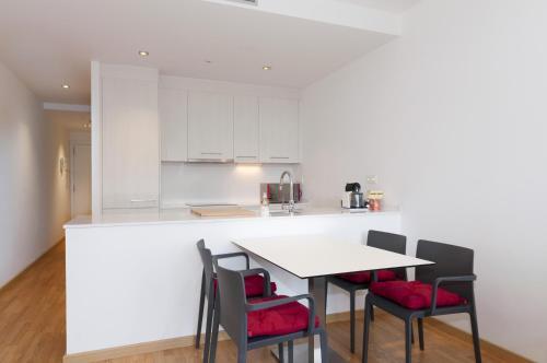 Barcelona Fira Vina Apartment
