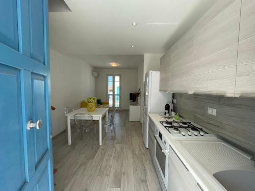 Apartamento Appartamenti Le Tre Isole Con Terrazza Vista Mare