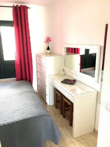 Casa Joe, Cosy One Bedroom Apartment On Popular Complex With Pool