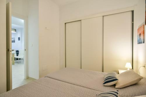 010 New Beach Apartment - Alicante Holiday