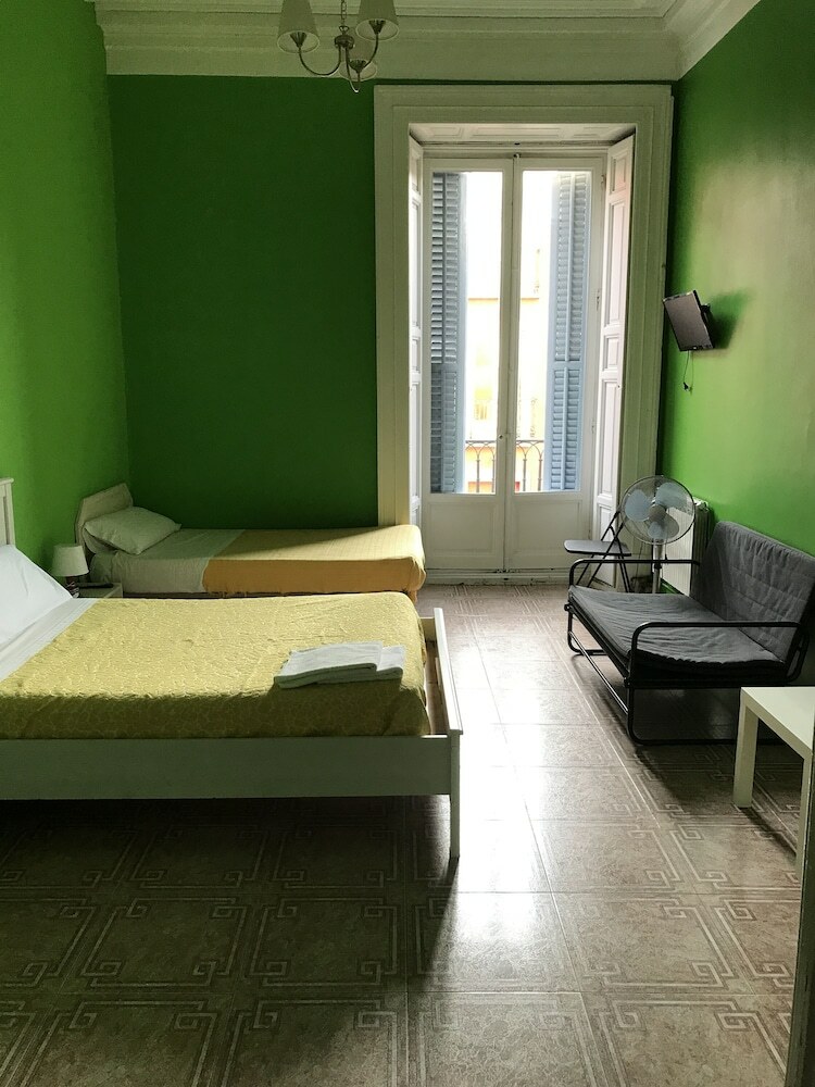 Hostal Pensi�n Apolo XI