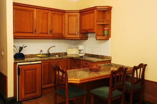 Aparthotel Apartamentos Punta Marina