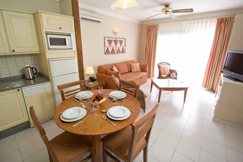 Aparthotel Club Del Carmen
