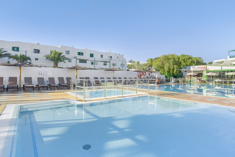 Aparthotel Club Del Carmen