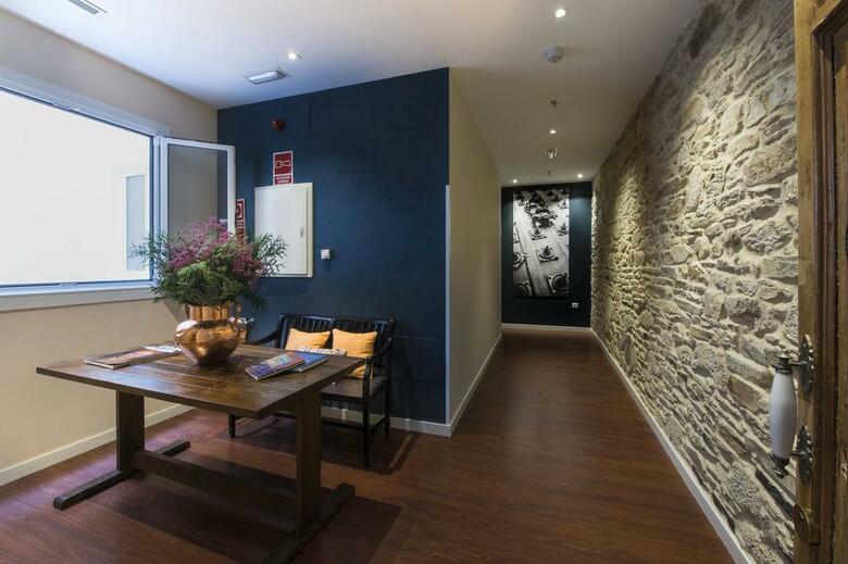 Hostal Montes Pensi�n Boutique
