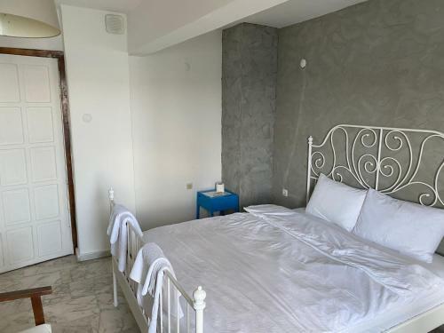 Bed & Breakfast Yali Butik Pansiyon