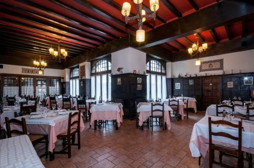Hostal Ayestaran II