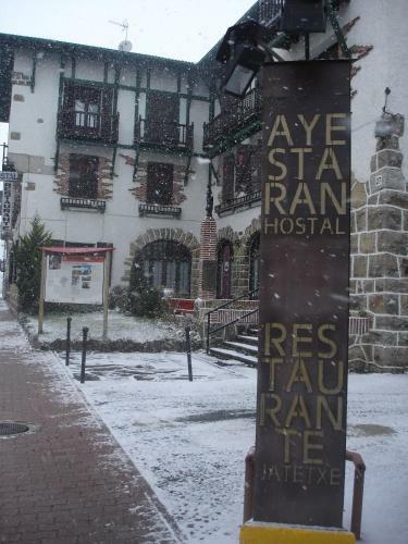 Hostal Ayestaran II