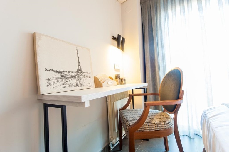 New Hotel Colon