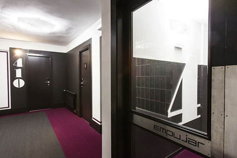 New Hotel Colon