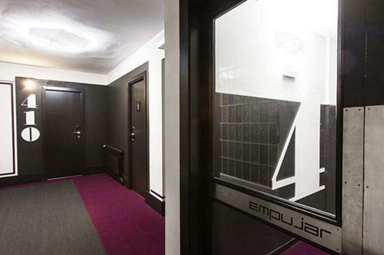 New Hotel Colon