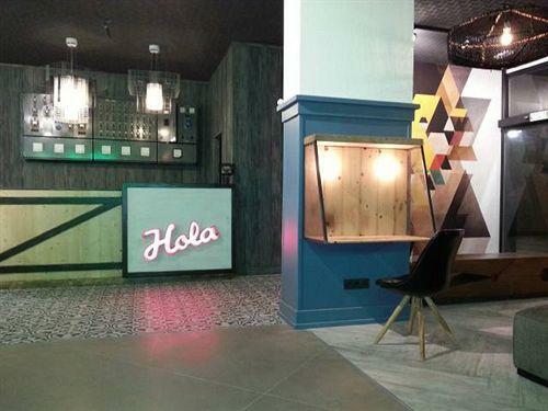 New Hotel Colon