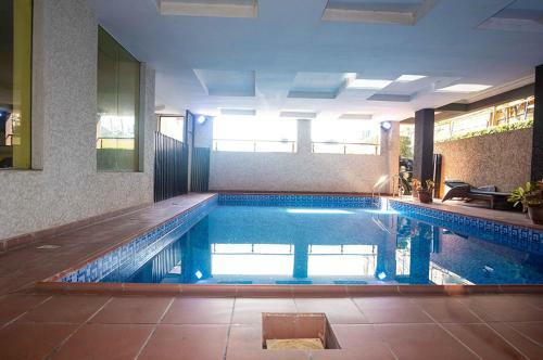 Pistbooking- Astonishing 3 Bedroom Apartment