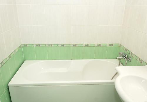 Apartamento Bright 1-bedroom Flat With Balcony In Golden Sands
