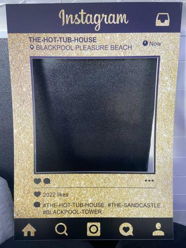 New?the Hottub House Blackpool Pleasure Beach