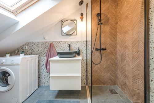 Divine Apartment