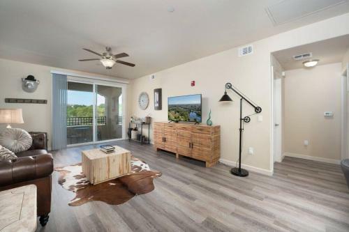 Apartamento The Elegant Holbrooke Sunset Suite With King Bed