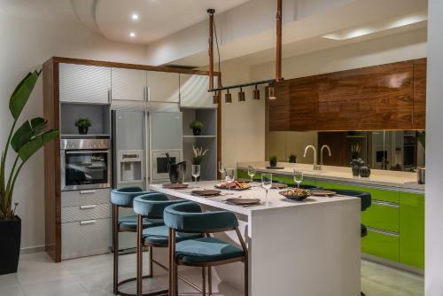 Maison De Mare, 4br Central Luxury Beach Residence