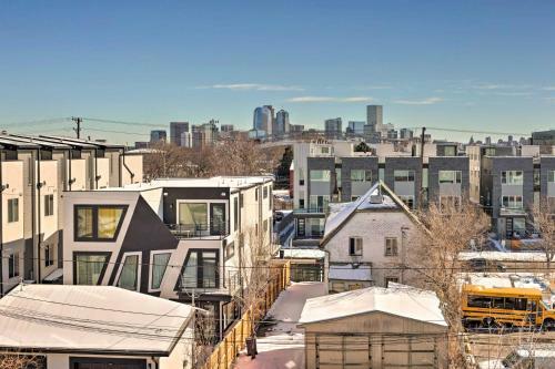 Modern Townhome With Rooftop Hot Tub And Mtn View