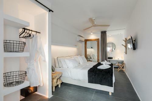 She Mykonos - Luxury Apartments