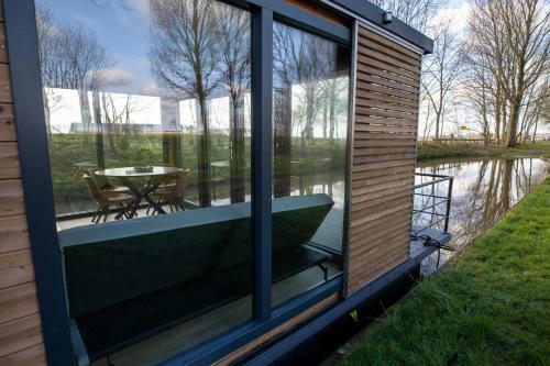 Waterlodges Leeuwarden