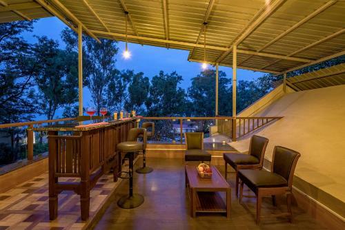 Villa Saffronstays Casa Tranquil