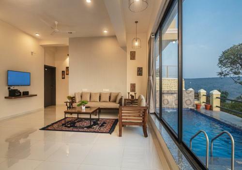 Villa Saffronstays Sky Abode