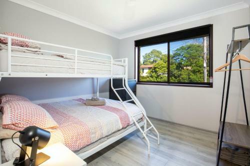 Sirius Retreat - Pet Friendly - 3 Mins Walk To St George Basin