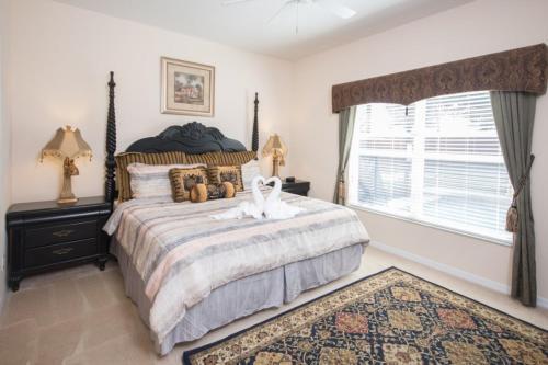 Marie's West Haven Villa Home