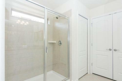 Fabulous Home With Pool At Solterra Resort St5501