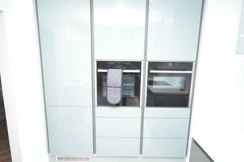 Luxury 5 Bedroom House With Free Parking On Site