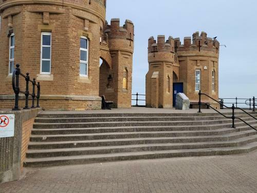 Remarkable 3-bed House In Hull