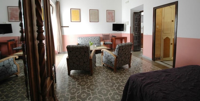 Hotel Casa De Los Azulejos