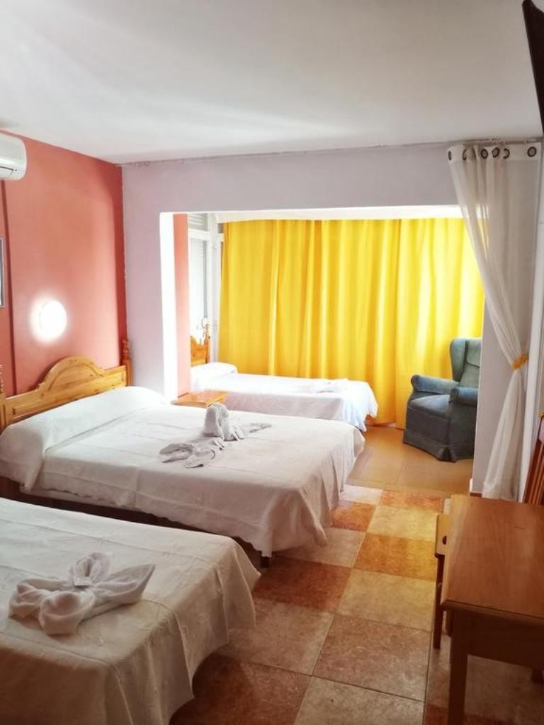 Hostal Virgen Del Rocio II
