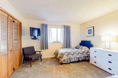 Golden Sands 1107