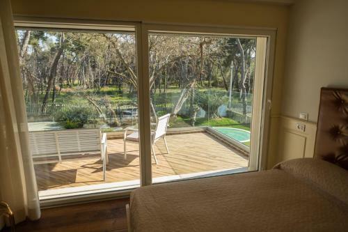 Bed & Breakfast La Riserva Dannunziana Luxury Suites