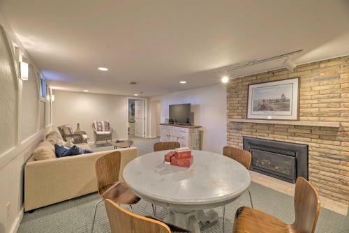 Endearing Cottage With Fire Pit And Private Beach