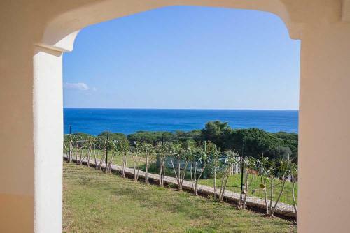 Apartamento Residence Baia Sant Anna Con Piscina
