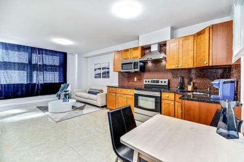 Apartamento Spacious&stylish 2bd Apt With Great Location!