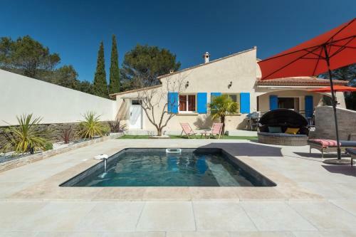 Villa de Charme Avec Piscine Chauff�e & Cigales
