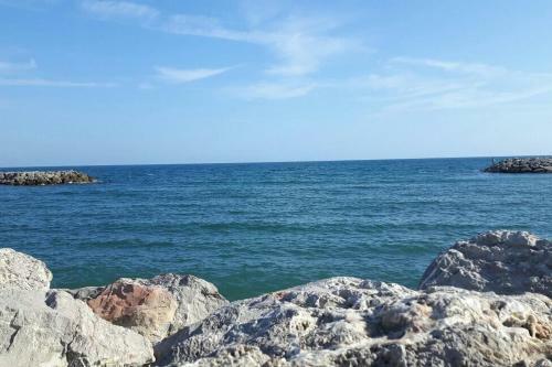 Villa de Charme Avec Piscine Chauff�e & Cigales