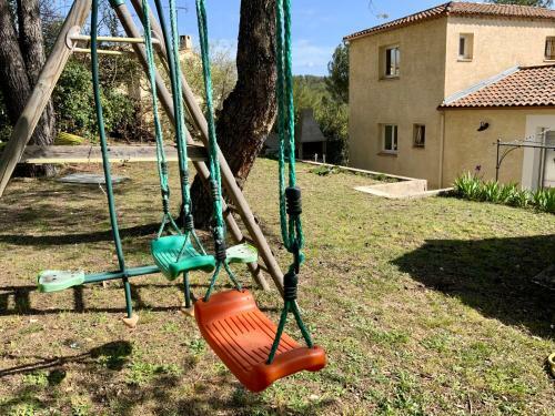 Villa Groomi La Colline - Piscine, Modernit� Et Grands Espaces